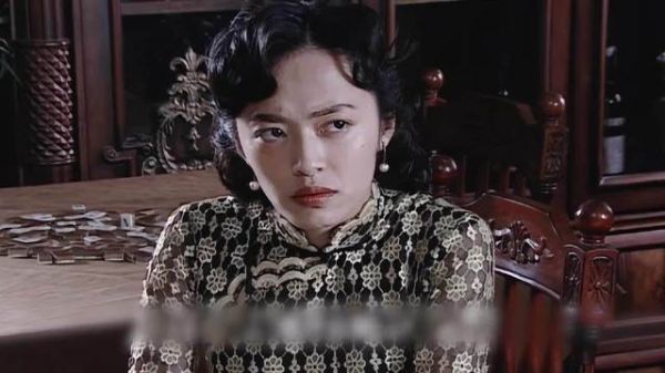 翠平那些卧底反向操作,深谙破绽守恒定律,没有人比她更懂潜伏!