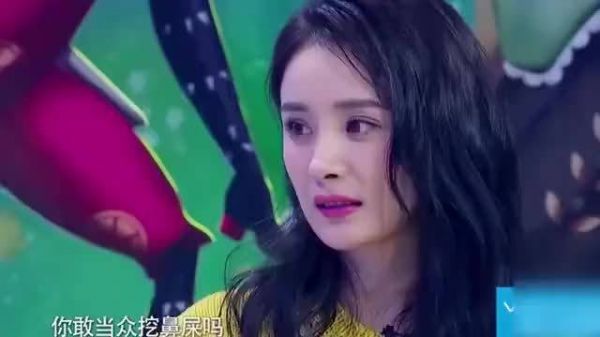 小S嫌弃杨幂：你的嘴巴好臭！不料杨幂下一秒的回答，堪称教科书