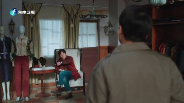 杨小姐偶遇崔国明