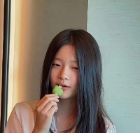 大S11岁女儿露面，给马筱梅儿子买礼物，和继母相处好汪小菲安心