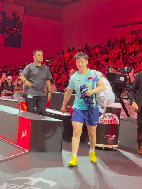 02.27 孙颖莎退场