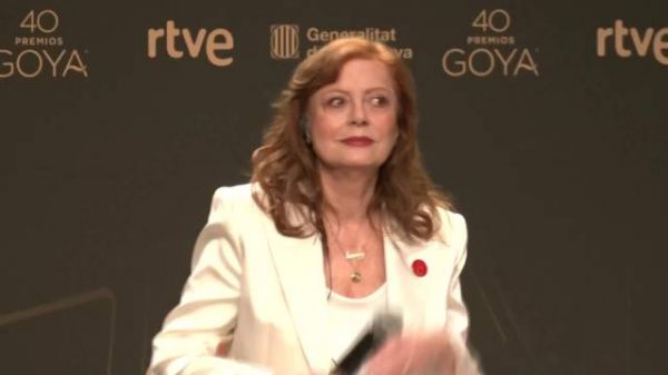 演员苏珊·萨兰登称自己因“公开发声呼吁加沙停火”而被好莱坞封杀