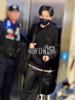 冠军小王起落平安