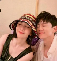 谢娜急着帮张杰说话，段曦甩出旧情证据，十年婚姻被推上验真台