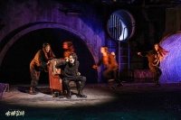 北京人艺上演《哈姆雷特》 青春视角解读莎翁名作