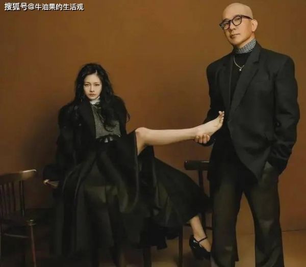 年近50岁的大s发出的自拍照吓死人,网友们都惊呆了