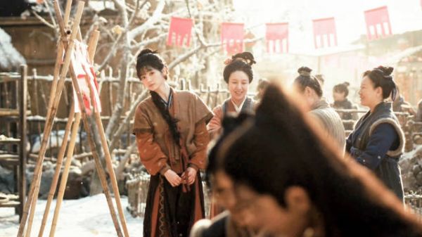 长玉因谢征领悟诗词之美，风雨如晦中见君子