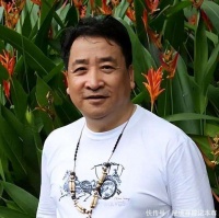 75岁姜昆一生的遗憾，女儿如今46岁依旧未婚，养子反而成为骄傲