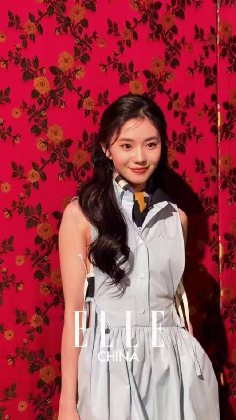 生图是她的舒适区  镜头越近，越好看！