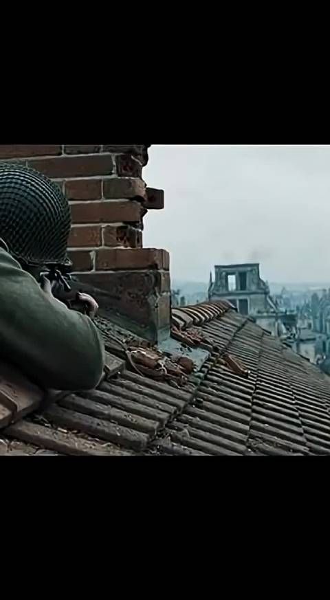 **被一块松动烟囱石子暴露的狙击手**