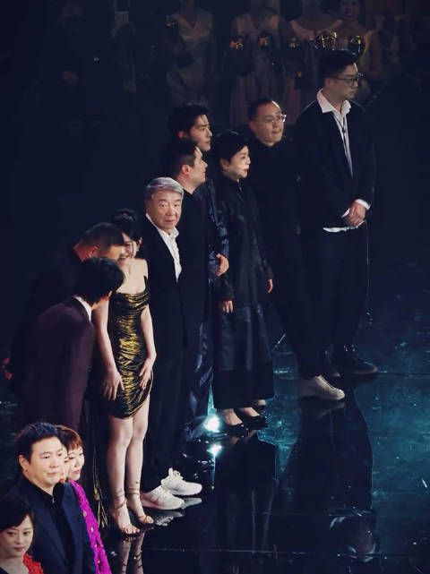 藏海天团，就是权威 太有气势了 藏海传肖战北京机场路透视频