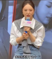 董璇再婚引爆热搜！小9岁老公被曝光，佟丽娅“水泥封心”被融化