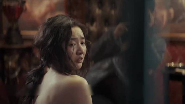 当黄姝回首哭泣时，全世界陪她一起落泪