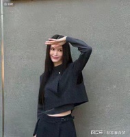 何穗直接晒老公厨艺，五菜一汤配鲜花，这才是真恩爱