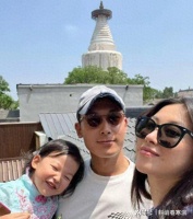 朱珠晒5周年美照，狂夸老公水平高，这才是势均力敌的爱情