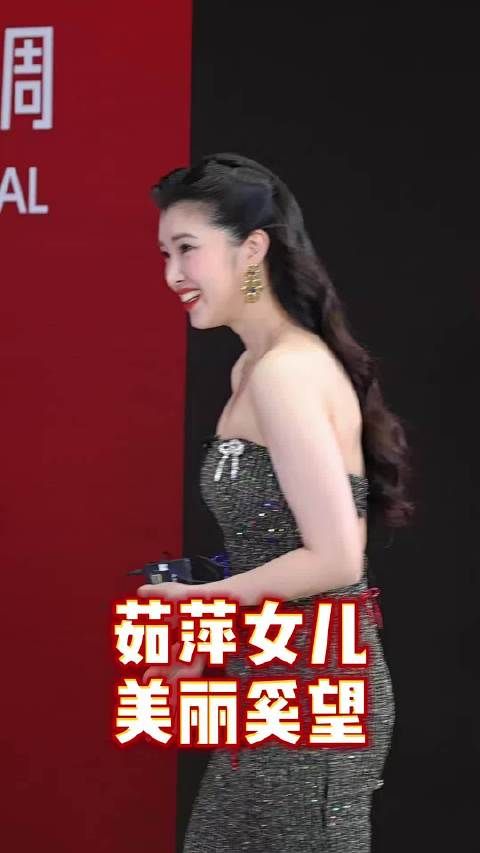 到底是茹萍的女儿，颜值和演技都青出于蓝而胜于蓝的奚望