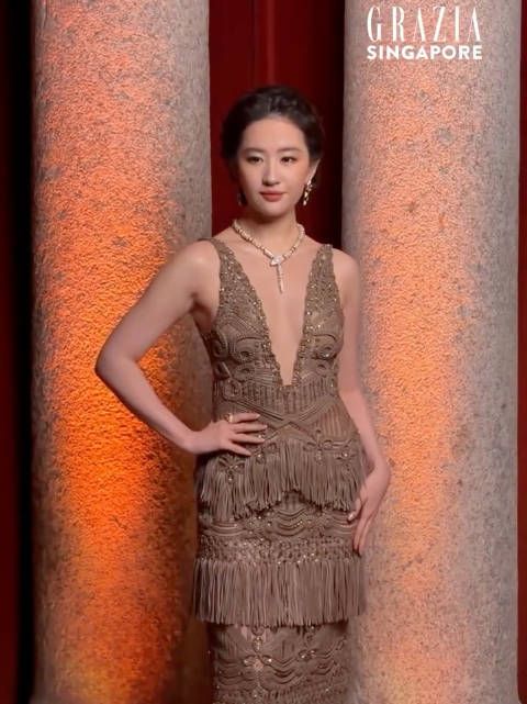 刘亦菲 意大利米兰宝格丽高珠展 内场视频