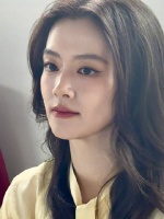 陈昊宇散发魅力王霏霏米卡热聊，嘉人大秀前i人e人状态各异