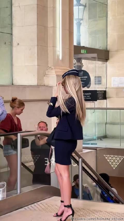 下意识讨厌很漂亮的女孩是女人的天性