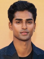 五官太精致了！