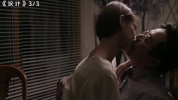 就这滤镜看得出是老电影了