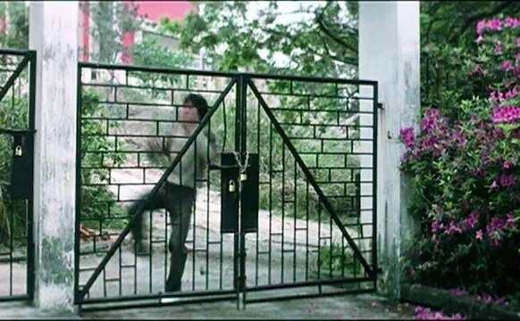 成龙新电影来了!先来回顾一下成龙电影中的搞笑名场面吧!