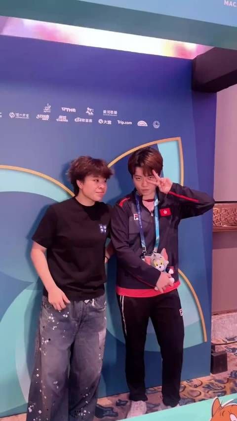 阿杜表示已疯 迪姐：非常有缘啊～这per 手 什么per玩意儿