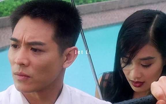 这才是真正的寸头天花板！年轻时的李连杰，颜值和身手双在线