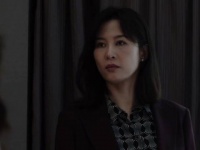 朱颜曼滋新剧演绎双面角色，情绪切换引期待