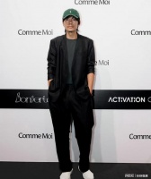 曝宋宁峰与Q女士见面，吃饭至凌晨3点，坐车内谈到天色渐亮才离开