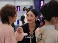 王濛称浪姐直播太磨叽，登顶热搜第一