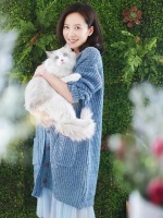 俞飞鸿55岁不婚生活曝光，与窦文涛同小区每周小聚