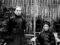 郭沫若去世半年，其妻子整理遗 物时发现一秘密后，无奈悲愤自杀