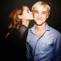 她还那么漂亮，他已经老了！