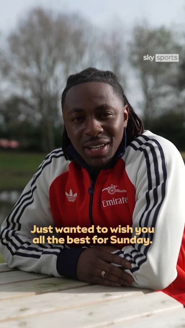 埃莉·斯科特尼回应埃泽发来的祝福信息