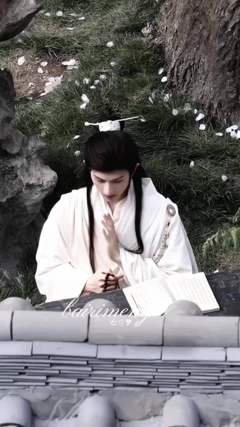 月鳞绮纪还是拍太早了我这里有一个天选小唯