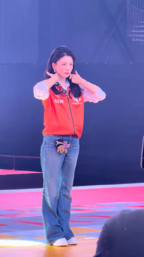 就喜欢听人夸刘涛，真人比镜头里好看不止亿点点