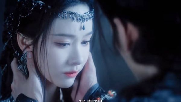 陈都灵曾舜晞演绎雾妄言武拾光感动观众