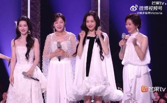 叶一茜组空灵嗓音惊艳亮相乘风2026