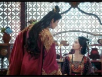 心尖微颤，却稳稳落定！ 一笑随歌