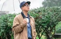 具俊晔瘦的不成样子！去玫瑰园看望大S被偶遇，背影就像干巴老头