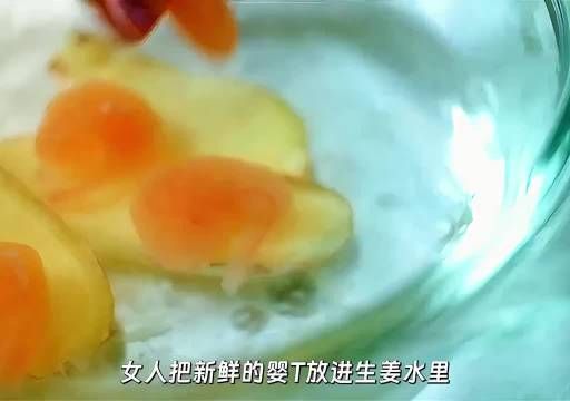 60岁的女人为了永葆青春,竟然吃这种饺子,尝试了果以后居然真的回到了18岁