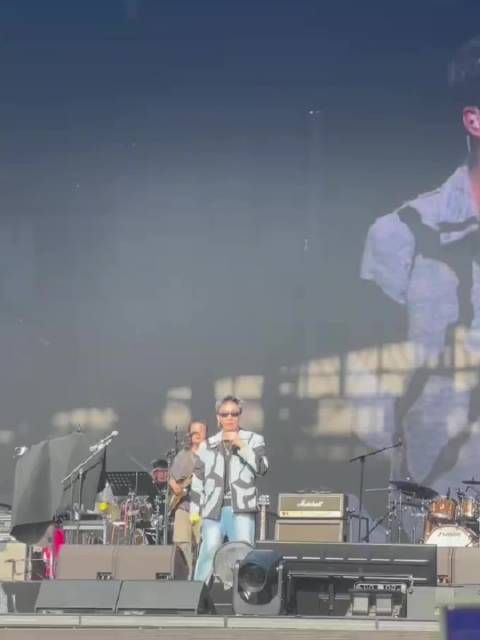 王晓晨发文心悸引感情猜测，俞灏明曾公开示爱