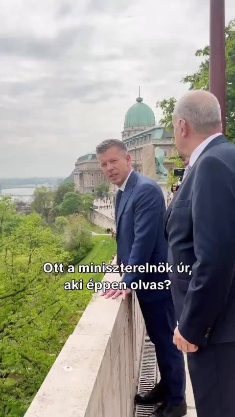 匈牙利政治现在就像现实生活中的《南方公园》