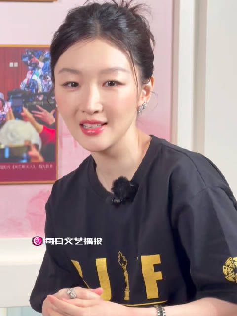 周冬雨任北影节全球推广人,全英文采访对答如流