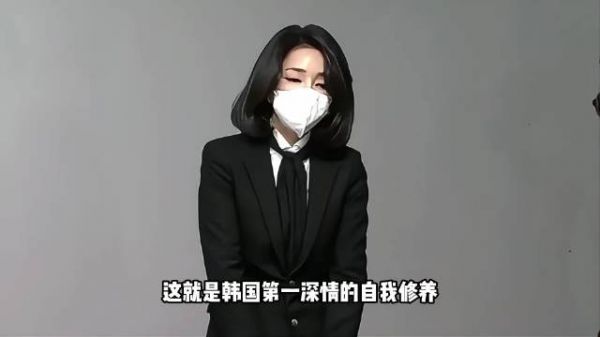 尹锡悦再见夫人金建希，半岛第一深情深情不在，韩国末路鸳鸯难全