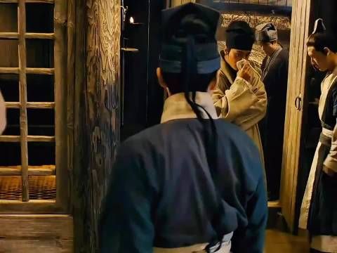 再多一巴掌就忍不住了