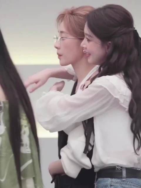 张月陈瑶畅谈共同语言引共鸣