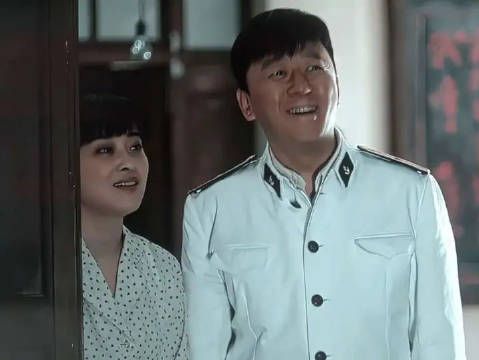 “俺不中嘞，串个门竟然碰到满级小孩哥”