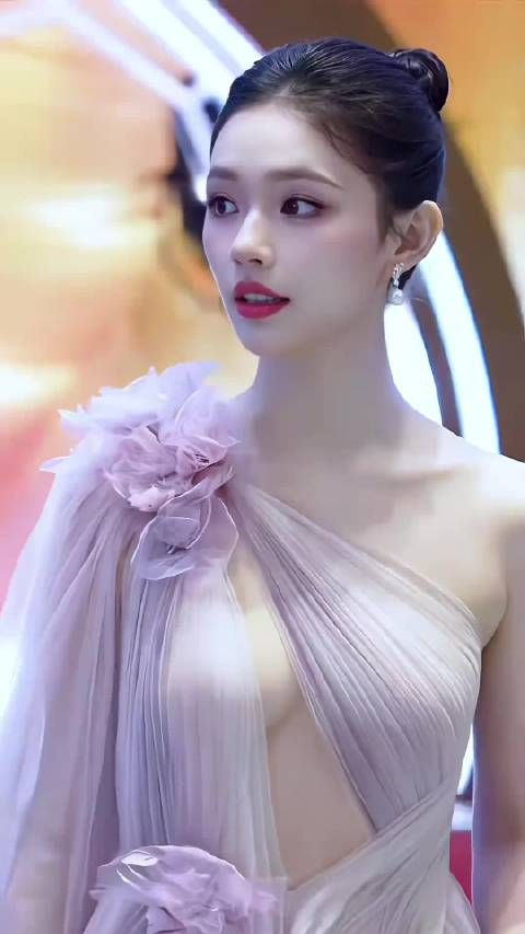 我都开始有点相信沈腾了，这谁顶得住啊